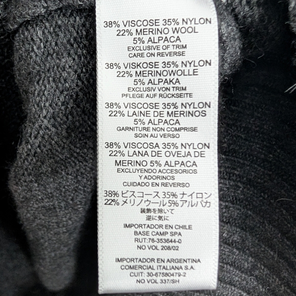 Gray Patterned Men's Sherpa Sweater - Picture 5 of 5